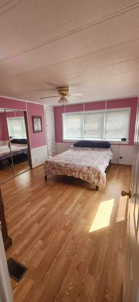 10 Kitt St, Brunswick, ME 04011