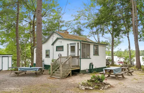 Exterior - 103 Basin Rd, Windham, ME 04062 photo 4 of 8