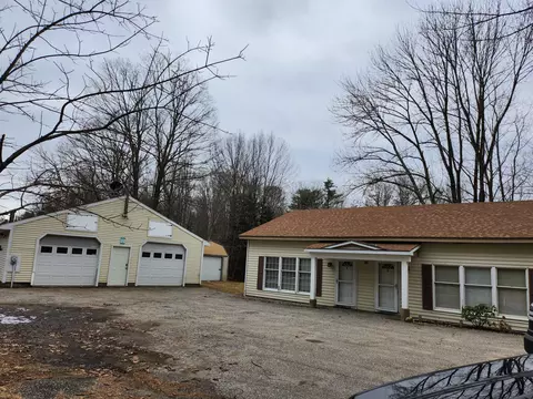 324 Roosevelt Trl #A-B, Windham, ME 04062