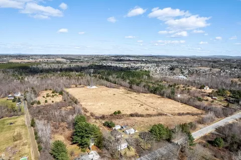 1765 Ohio St, Bangor, ME 04401