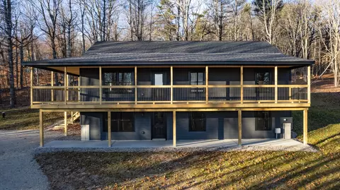 16 Pond View Dr, Otisfield, ME 04270