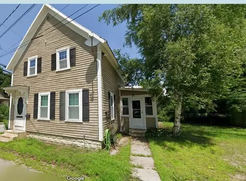 2 Cummings Pl, Norway, ME 04268