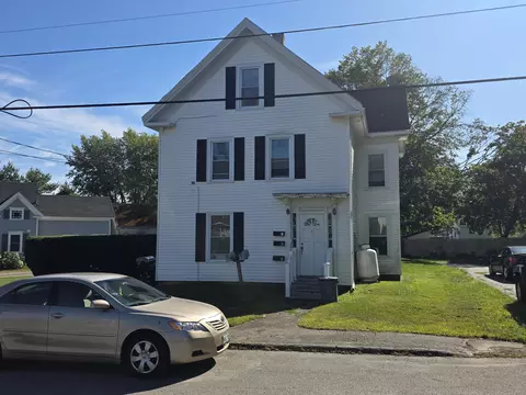 4 Chestnut St, Rockland, ME 04841