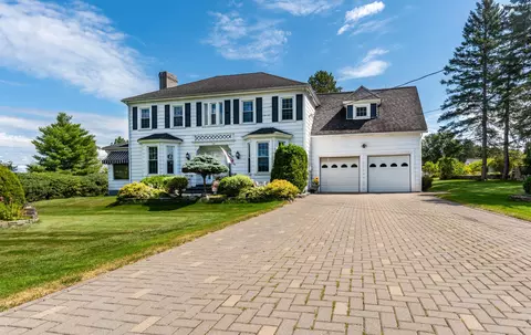114 19th Ave, Madawaska, ME 04756