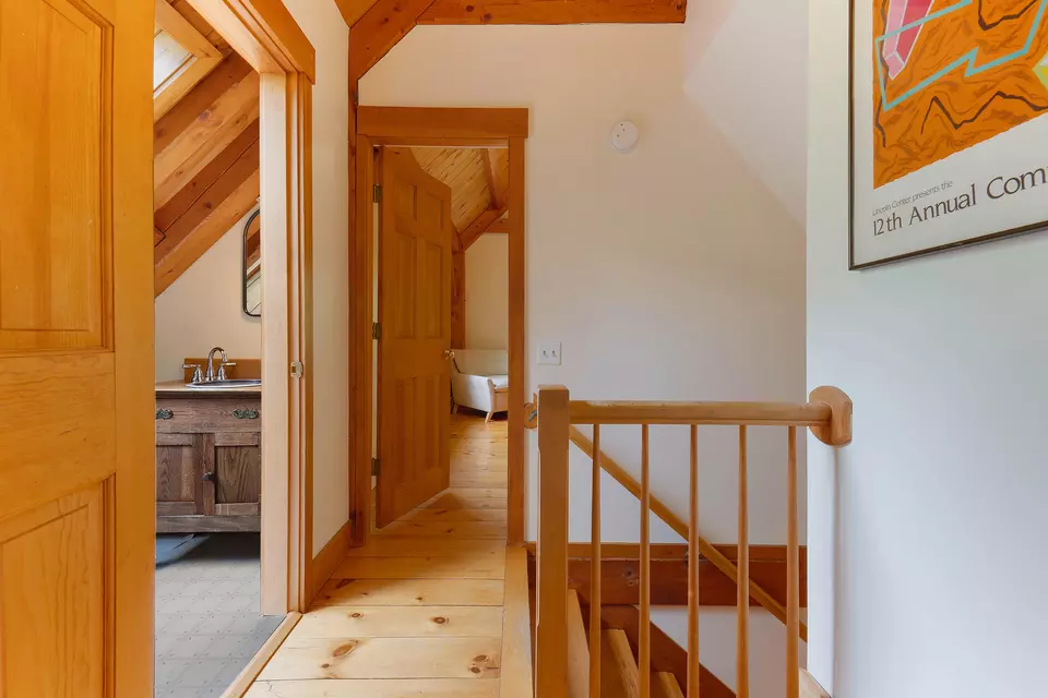 Entry Way - 2 Harbor Ridge Rd, Freeport, ME 04032 photo 3 of 4