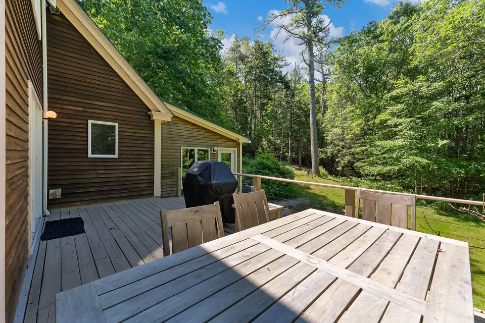 Exterior - 2 Harbor Ridge Rd, Freeport, ME 04032 photo 3 of 6