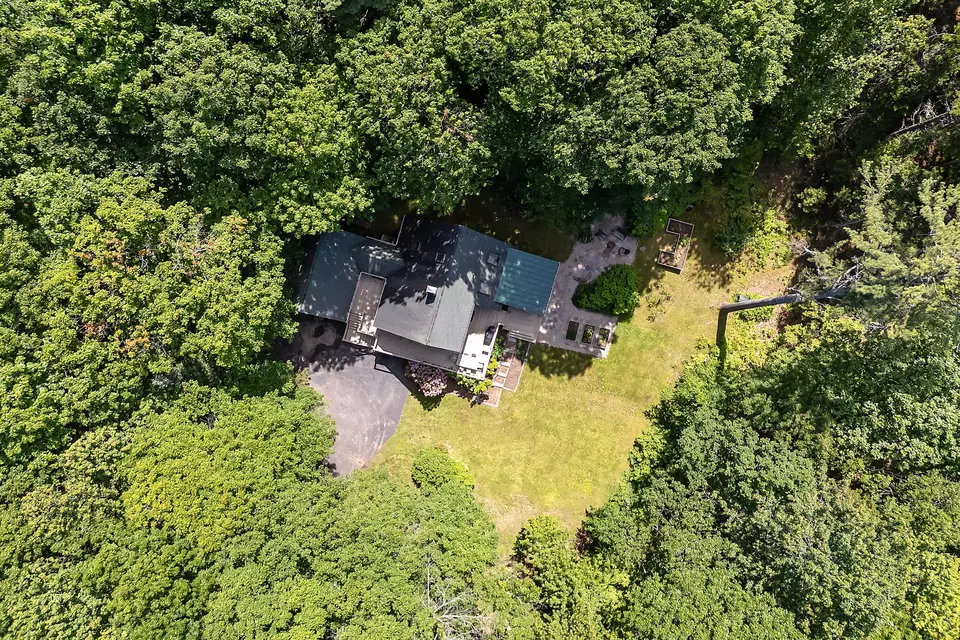 View/Area - 2 Harbor Ridge Rd, Freeport, ME 04032 photo 2 of 2