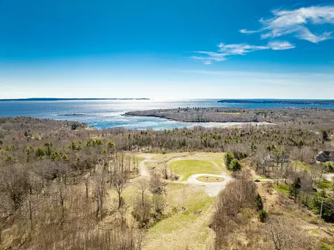 0 Terrier Cir, Rockport, ME 04856
