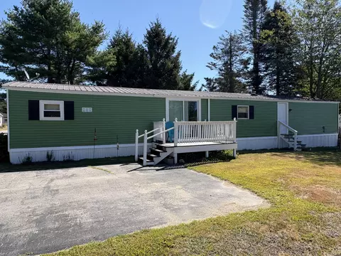 221 Kelley Mobile Home Park, Millinocket, ME 04462