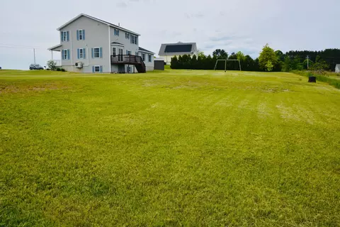 Exterior - 905 Blackstream Rd, Hermon, ME 04401 photo 10 of 14
