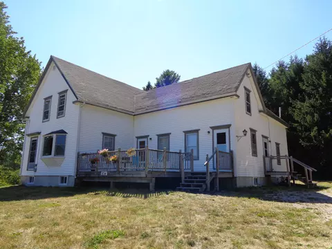 834 W West Bay Rd, Gouldsboro, ME 04607