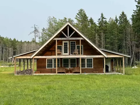 10 Pine Hill Rd, Wesley, ME 04686