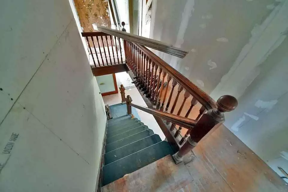 Entry Way - 7 Cleveland St, Houlton, ME 04730 photo 9 of 15