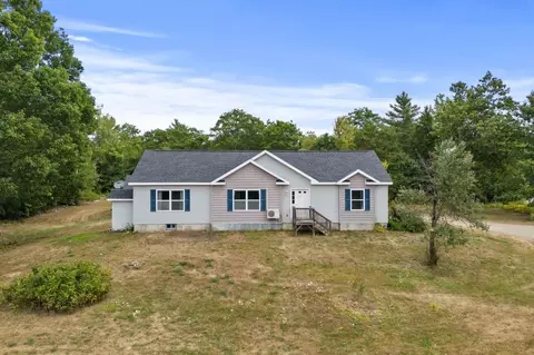 854 Abbott Rd, Winslow, ME 04901