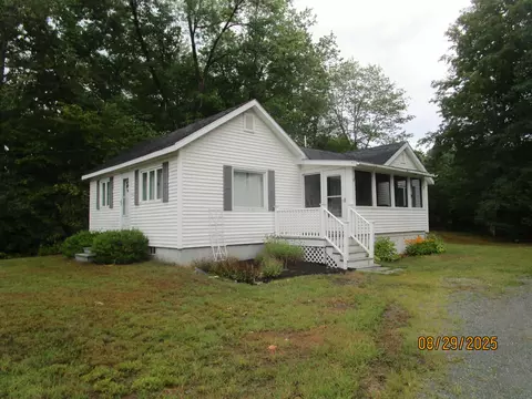 630 Main St, Bradley, ME 04411