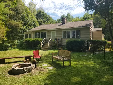 81 Wilson Rd, Gorham, ME 04038
