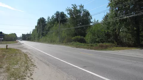 788 Main St, Oxford, ME 04270
