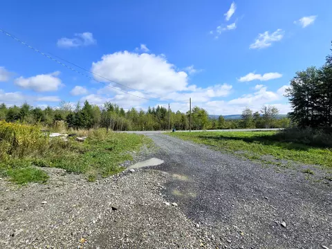 771 Main St, Van Buren, ME 04785