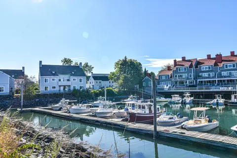 18 Ocean St #21, South Portland, ME 04106