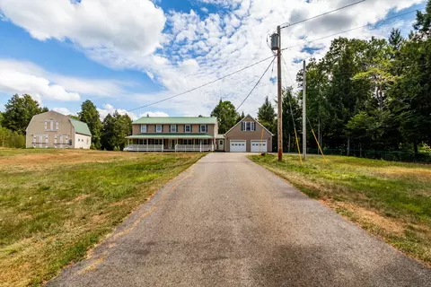 520 Marston Rd, Gardiner, ME 04345