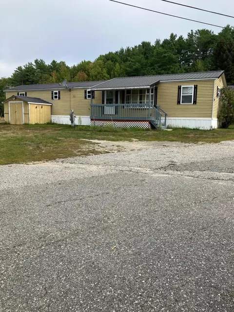 10 Spring Valley Ln, New Gloucester, ME 04260