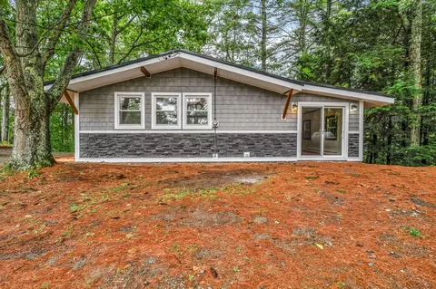 12 Rowell Rd, Hampden, ME 04444