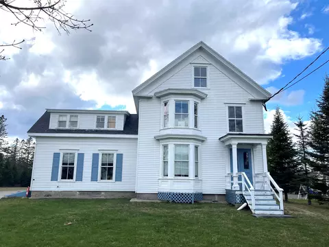 59 Main St, Milbridge, ME 04658