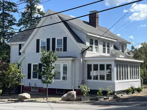 124 Northern Ave, Gardiner, ME 04345