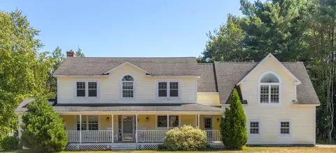 20 River Woods Dr, Scarborough, ME 04074