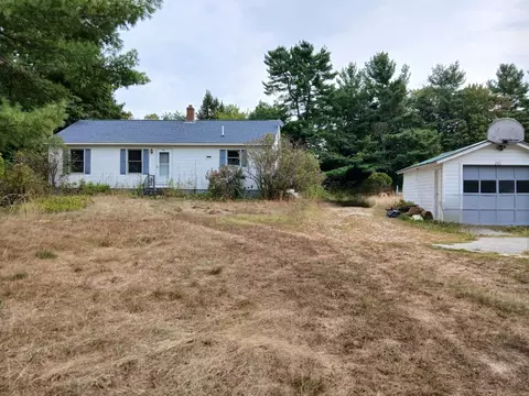 261 High St, Paris, ME 04281