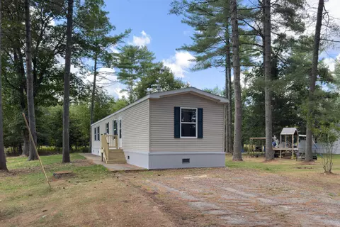 5 Lucus Dr, Montville, ME 04941