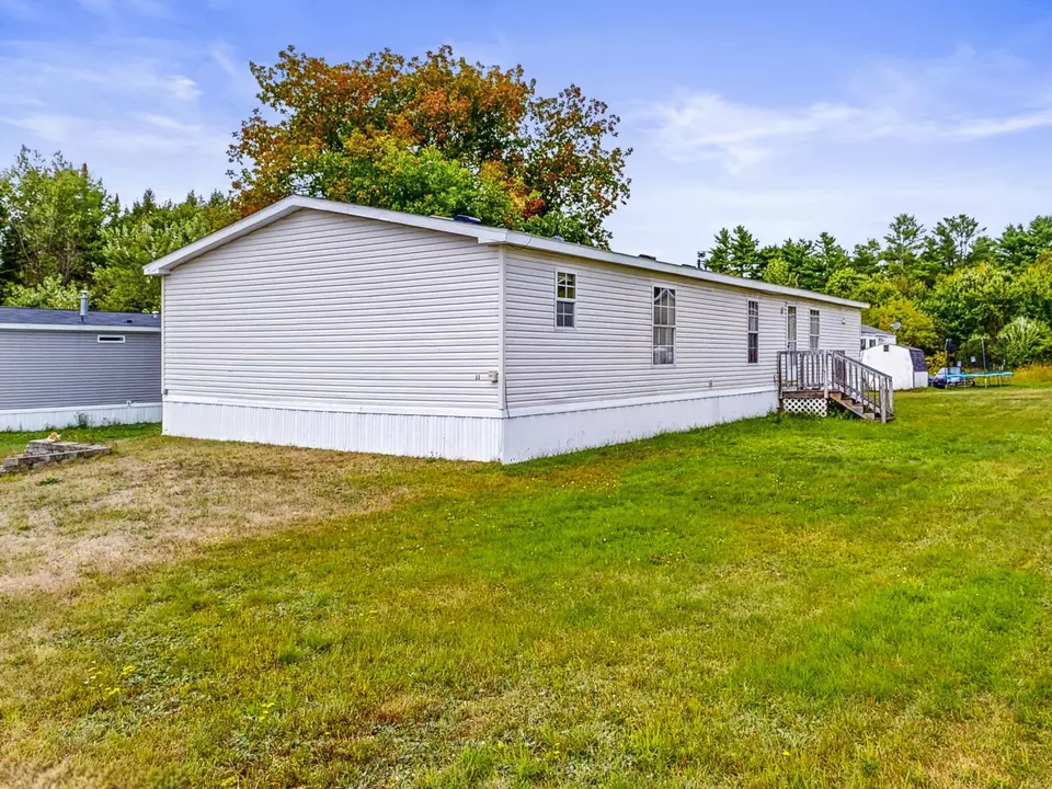  33 Dunlop Ave, Mechanic Falls, ME 04256 photo 43