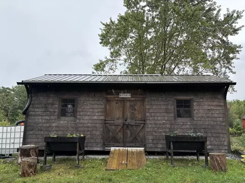 1612 Us Route One, Freeport, ME 04032