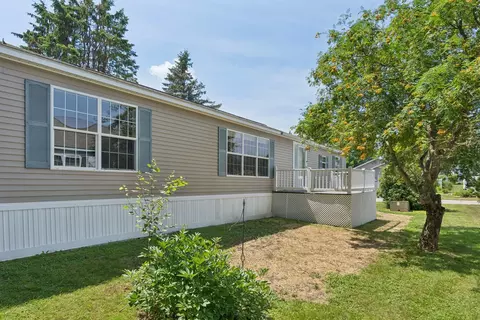 228 Deerwood St, Scarborough, ME 04074
