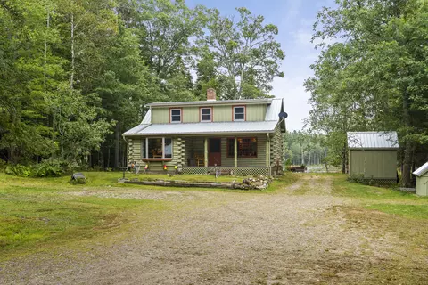 27 Doggett Rd, Westport Island, ME 04578