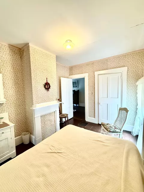 Bedroom - 337 W Side Rd, Addison, ME 04606 photo 4 of 13