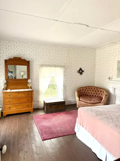 Bedroom - 337 W Side Rd, Addison, ME 04606 photo 8 of 13