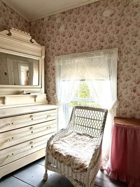 Bedroom - 337 W Side Rd, Addison, ME 04606 photo 6 of 13