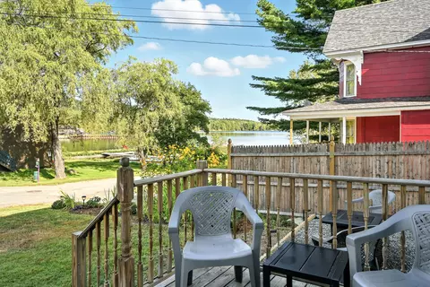 7 N North Maple St, Greenville, ME 04441