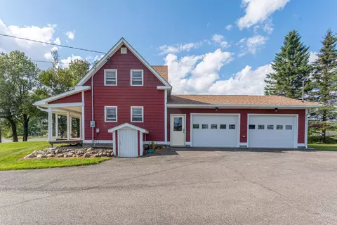 5 Brook Rd, Saint Agatha, ME 04772