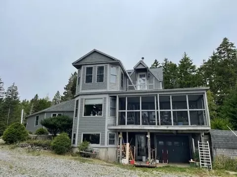 604 Duck Cove Rd, Roque Bluffs, ME 04654