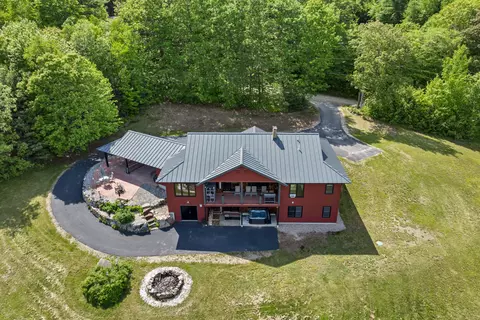 3 Simon Hill Rd, Ossipee, NH 03864