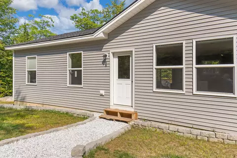 98 Walter Hill Rd, Naples, ME 04055