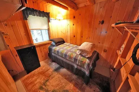 Bedroom - 638 Sandy Beach Rd, Danforth, ME 04424 photo 4 of 10