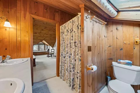 Bath - 11 High St, Rangeley, ME 04970 photo 2 of 2
