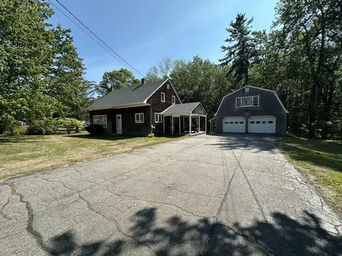 22 N Berwick Rd, Wells, ME 04090