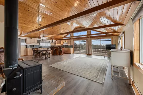 166 Mud Creek Rd, Hancock, ME 04640