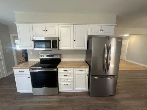 Kitchen - 6 Colony Pl, Millinocket, ME 04462 photo 1 of 3