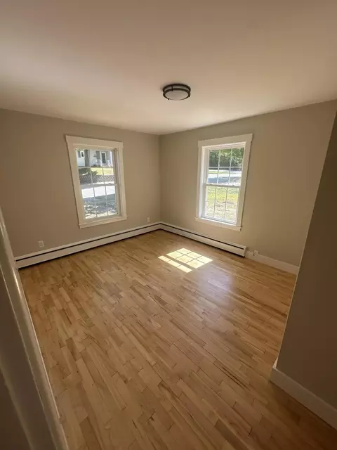Bedroom - 6 Colony Pl, Millinocket, ME 04462 photo 3 of 5