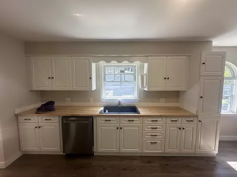 Kitchen - 6 Colony Pl, Millinocket, ME 04462 photo 2 of 3